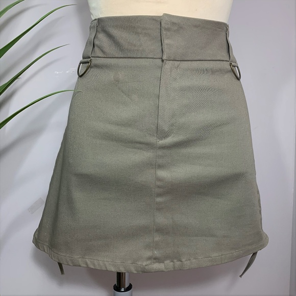 Ladies Zoey Beth Military Style Mini Skirt - Picture 1 of 8